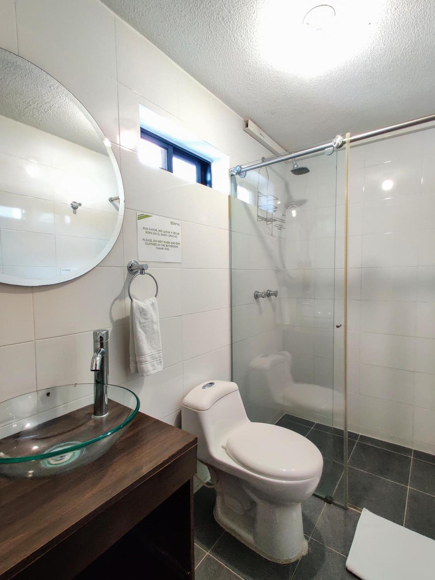 בוקארמנגה Zamia Hostel מראה חיצוני תמונה